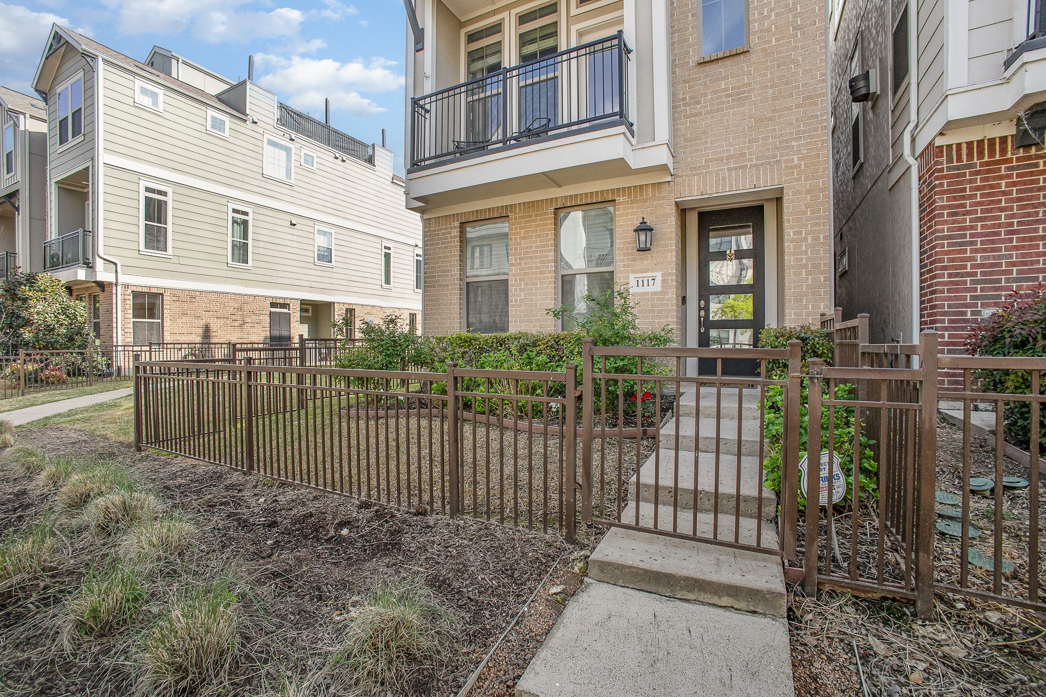 1117 Tea Olive Lane Dallas TX 75212