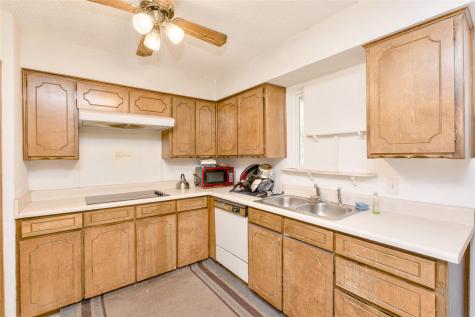 1717 Oak Tree Drive Denton TX 76209