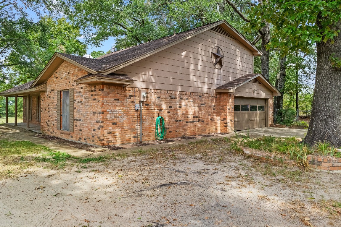 2025 Vz County Road 3104 Edgewood TX 75117