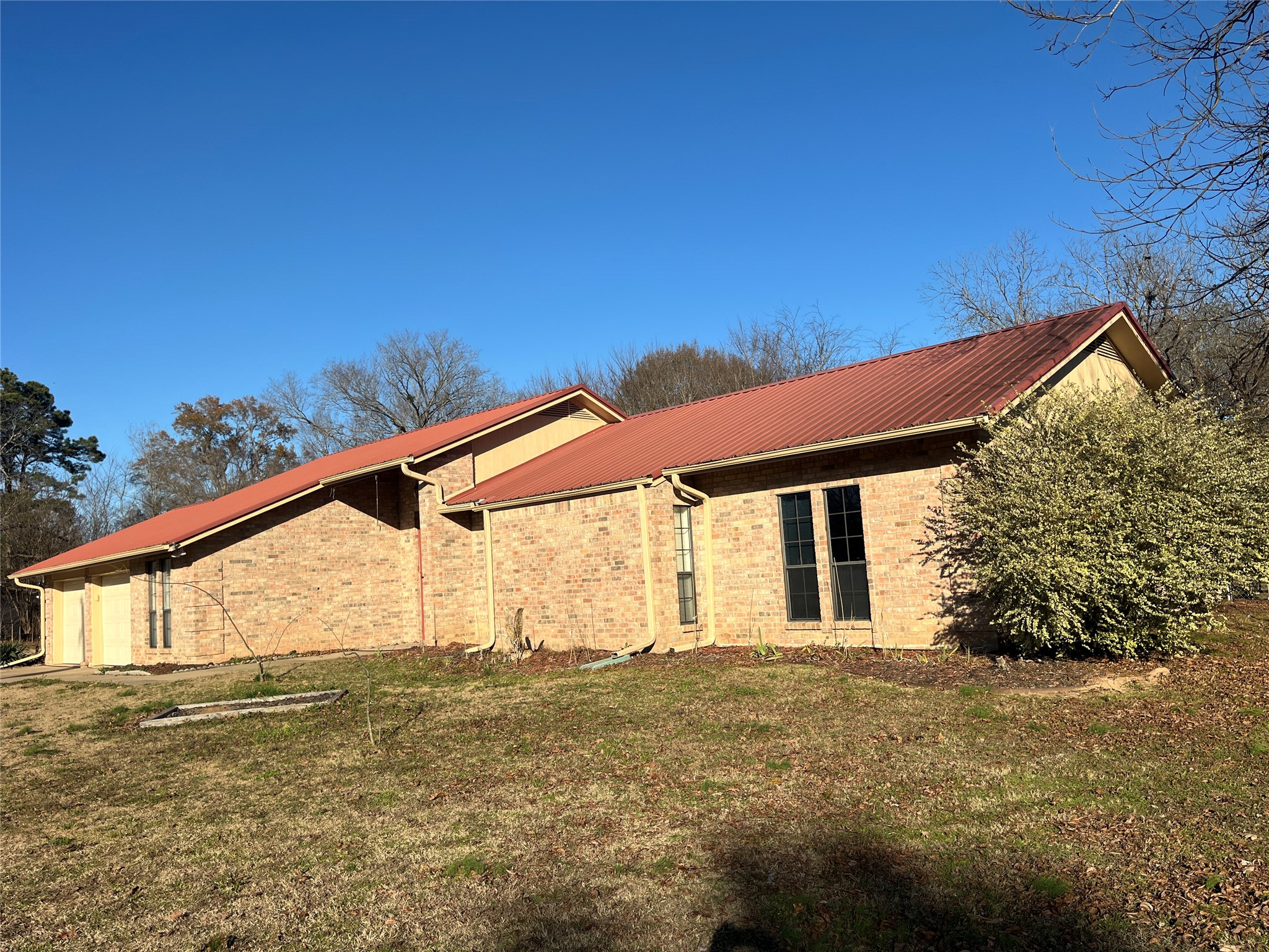 203 1st NE Detroit TX 75436