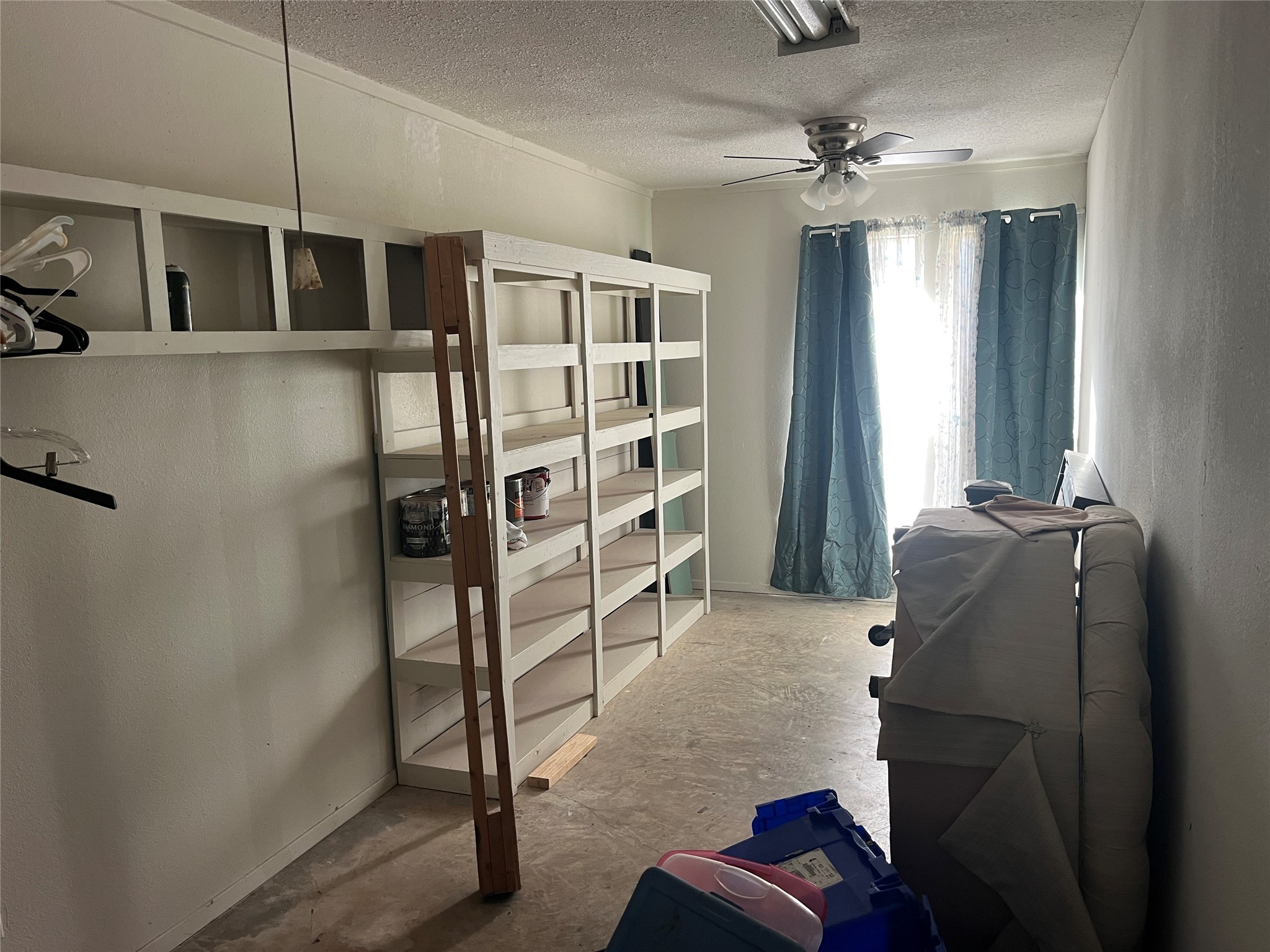 203 1st NE Detroit TX 75436