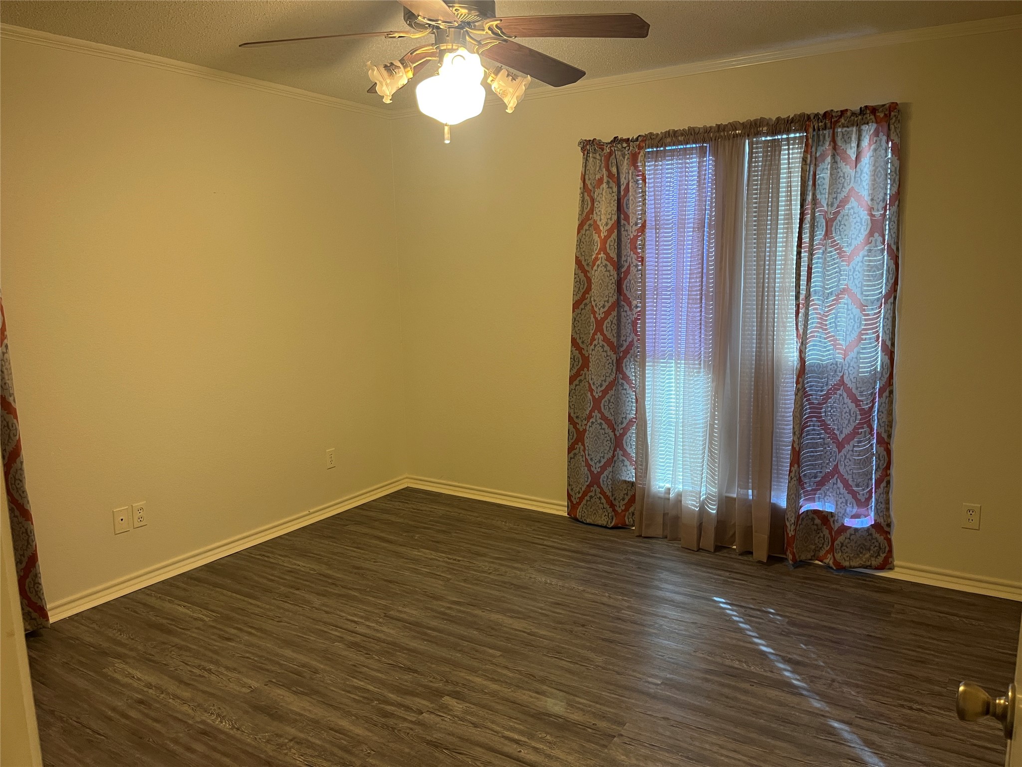 203 1st NE Detroit TX 75436