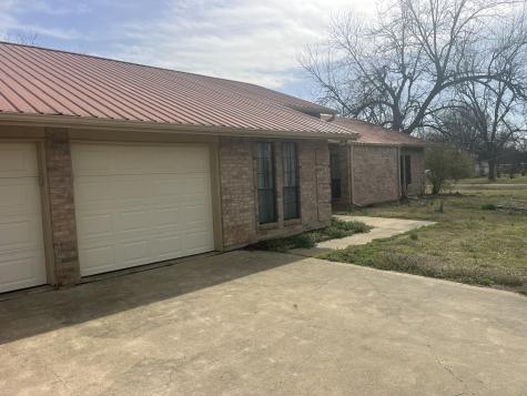 203 1ST NE Detroit TX 75436