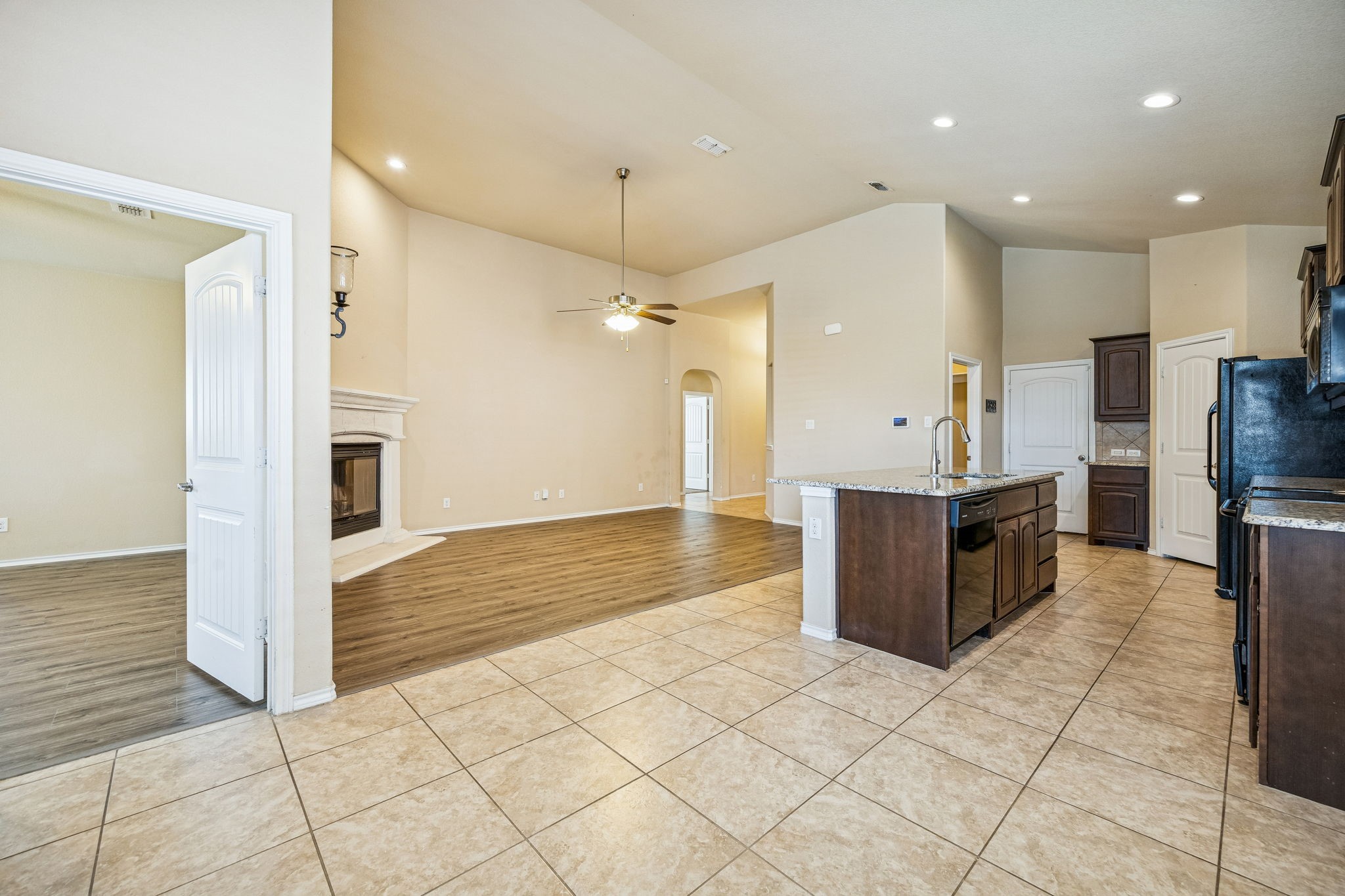 11404 Dorado Vista Trail Fort Worth TX 76052