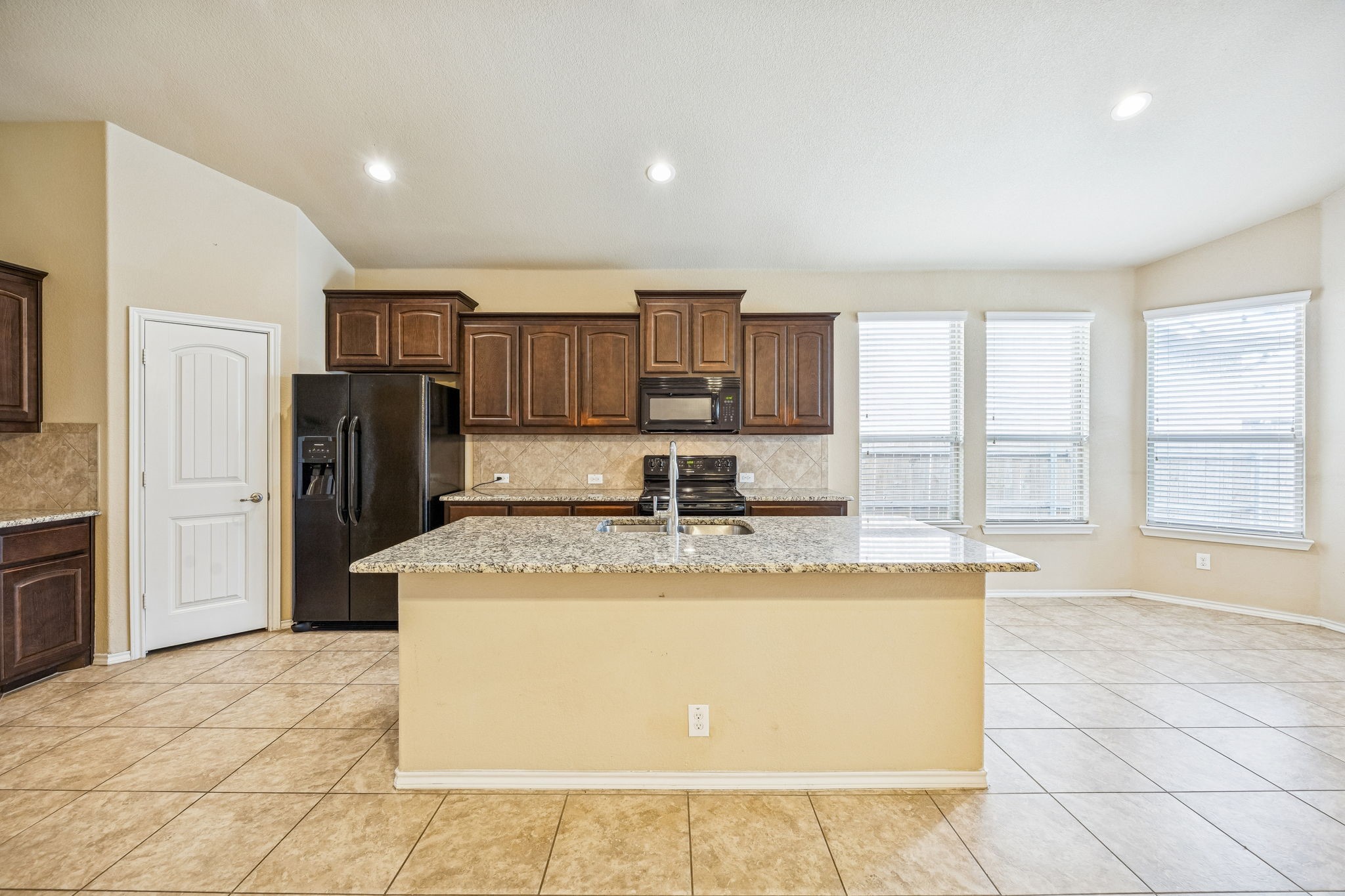 11404 Dorado Vista Trail Fort Worth TX 76052