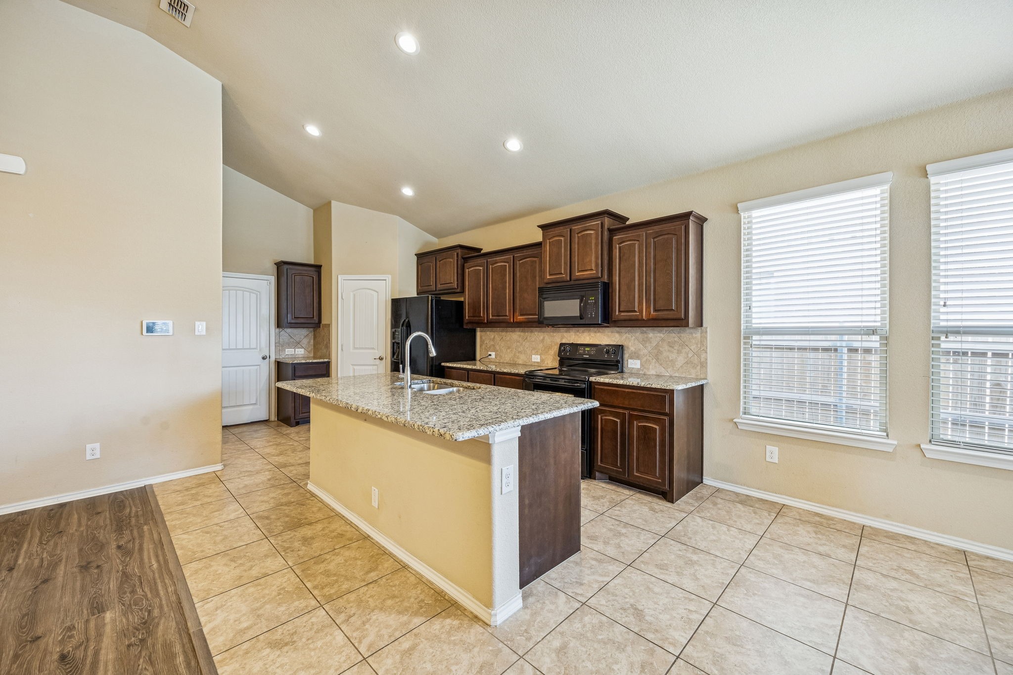 11404 Dorado Vista Trail Fort Worth TX 76052