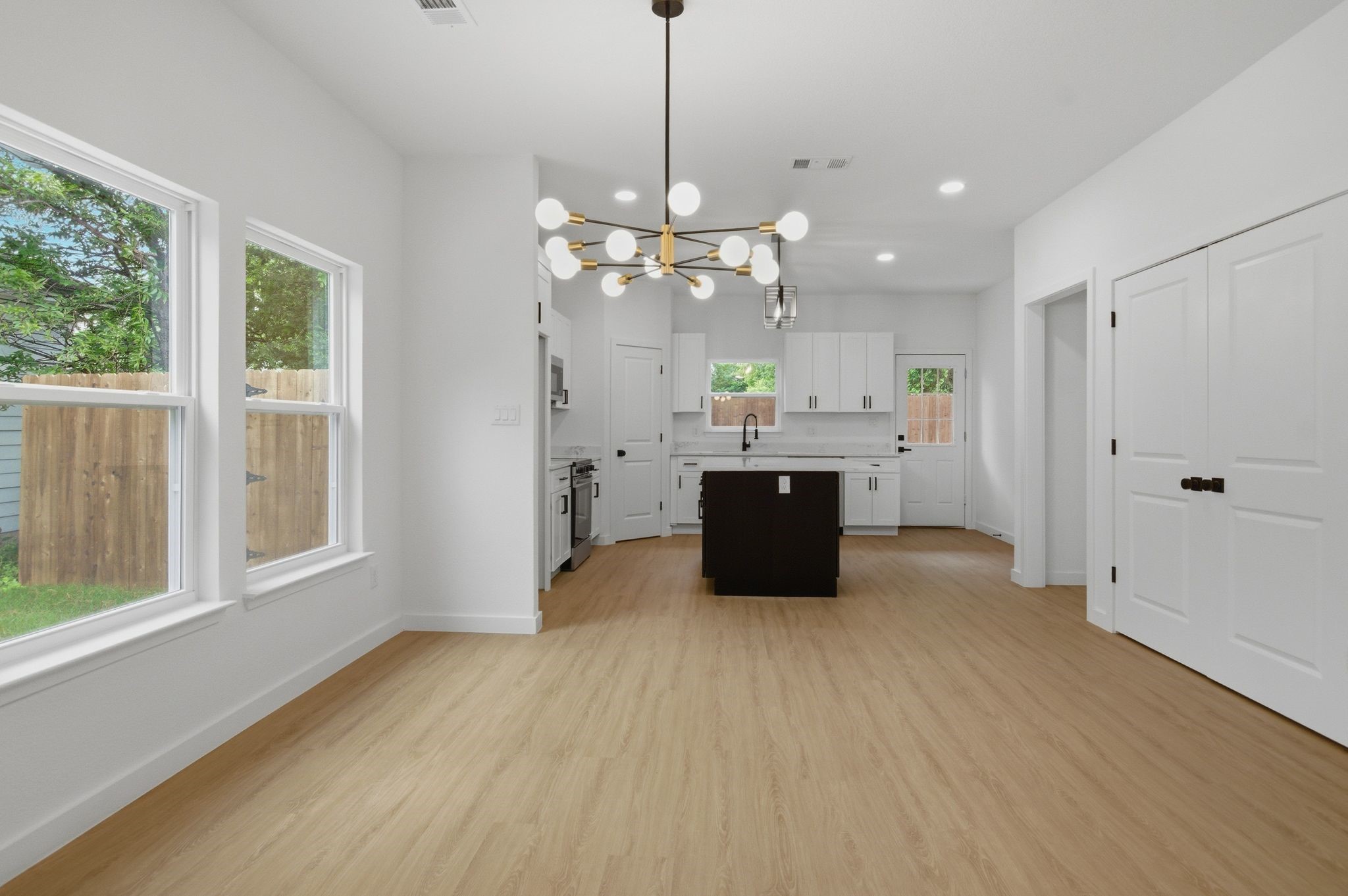 1228 E Tucker Street Fort Worth TX 76104