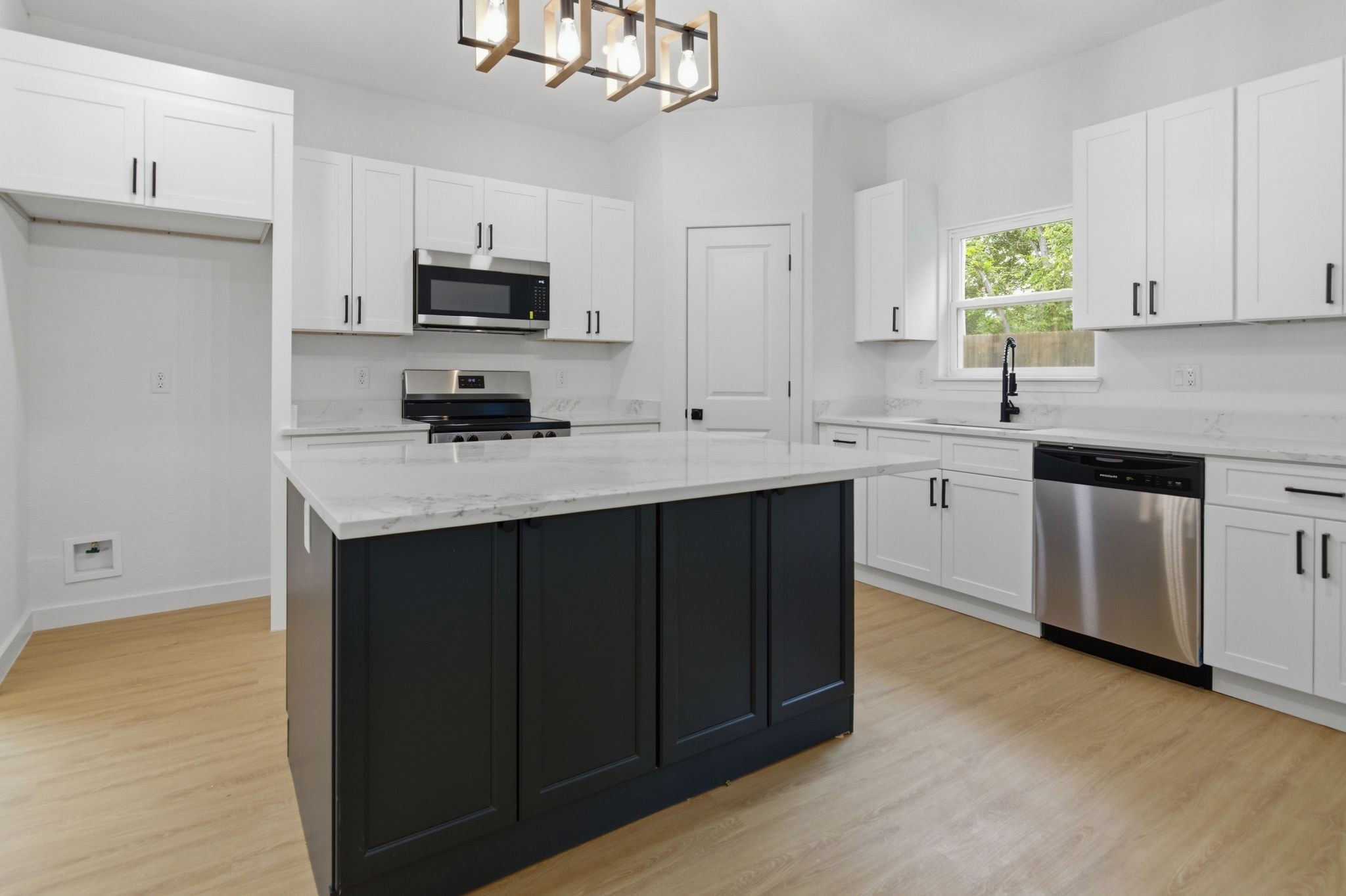 1228 E Tucker Street Fort Worth TX 76104