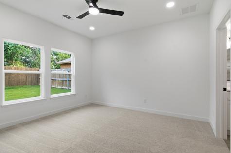 1228 E Tucker Street Fort Worth TX 76104