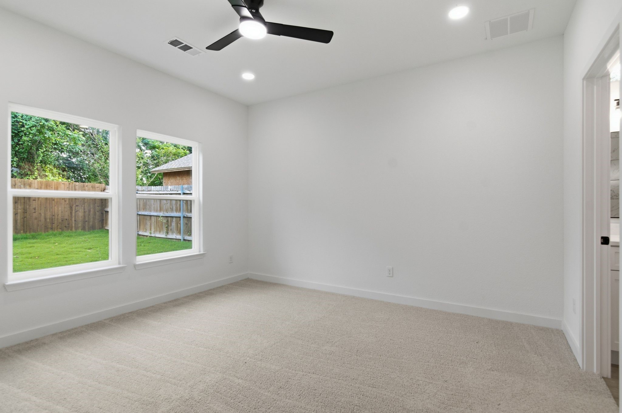 1228 E Tucker Street Fort Worth TX 76104