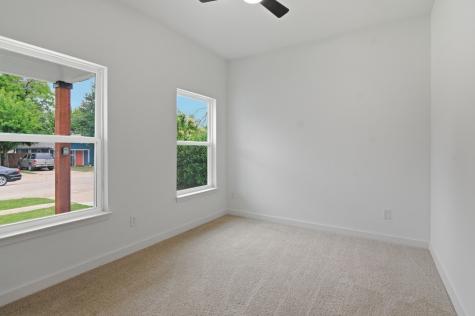 1228 E Tucker Street Fort Worth TX 76104