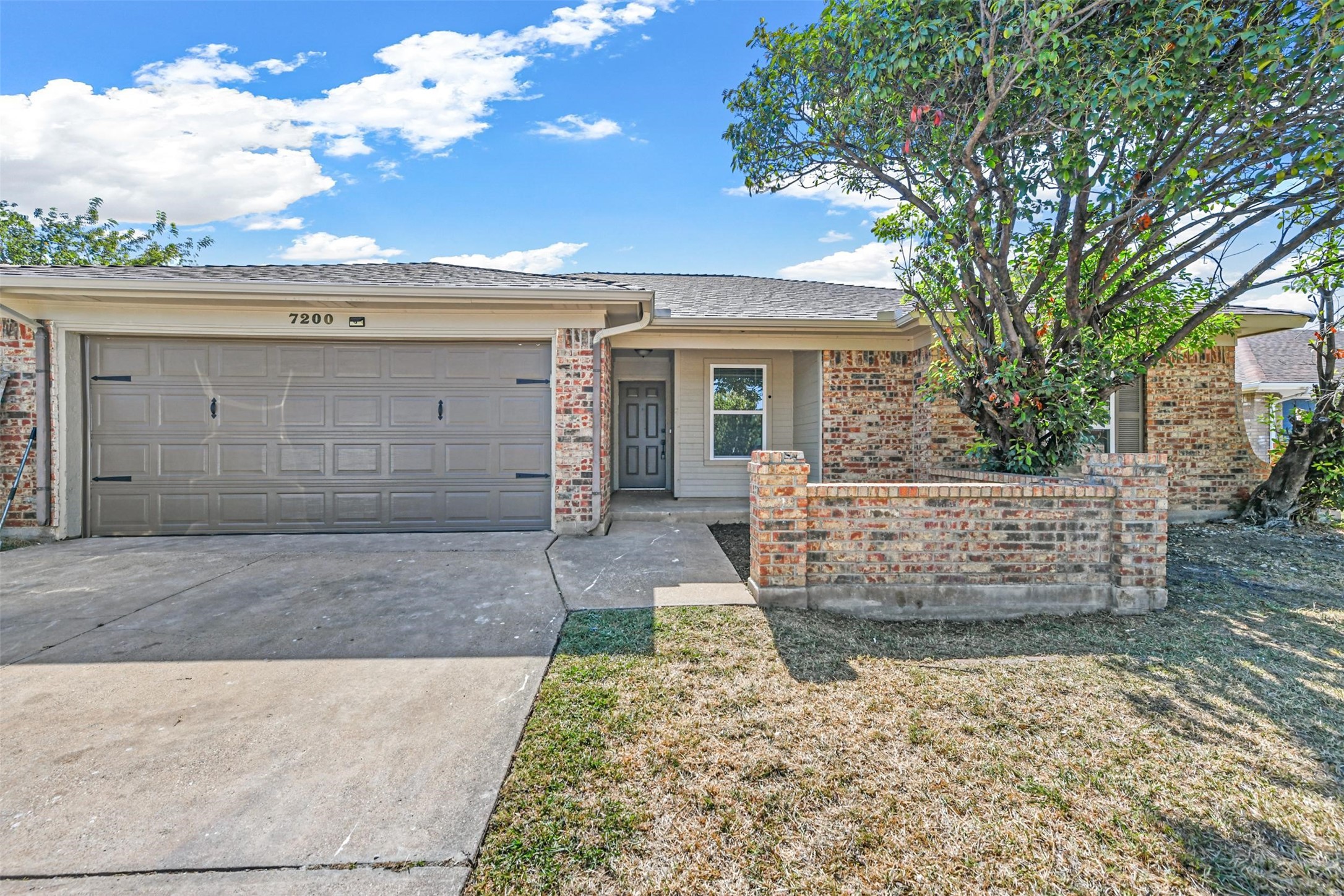 7200 Ridge Road W Fort Worth TX 76133
