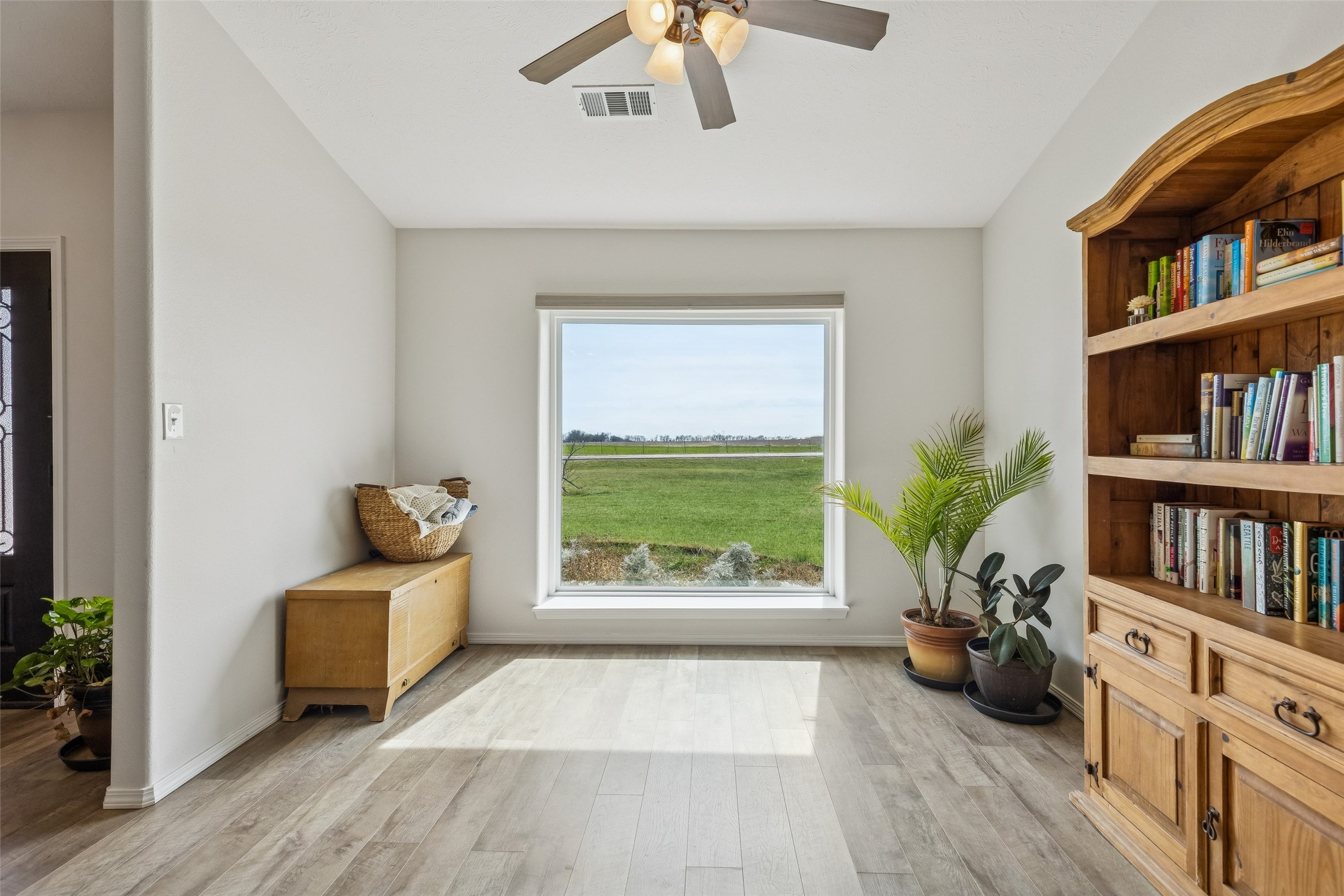 317 Illinois Street New Fairview TX 76078