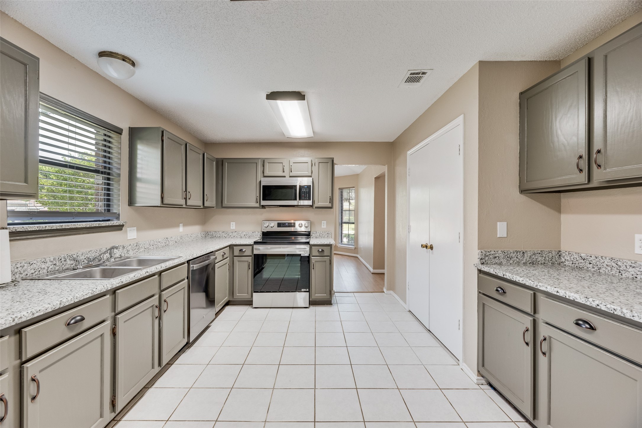 7805 Swiss Way Rowlett TX 75089