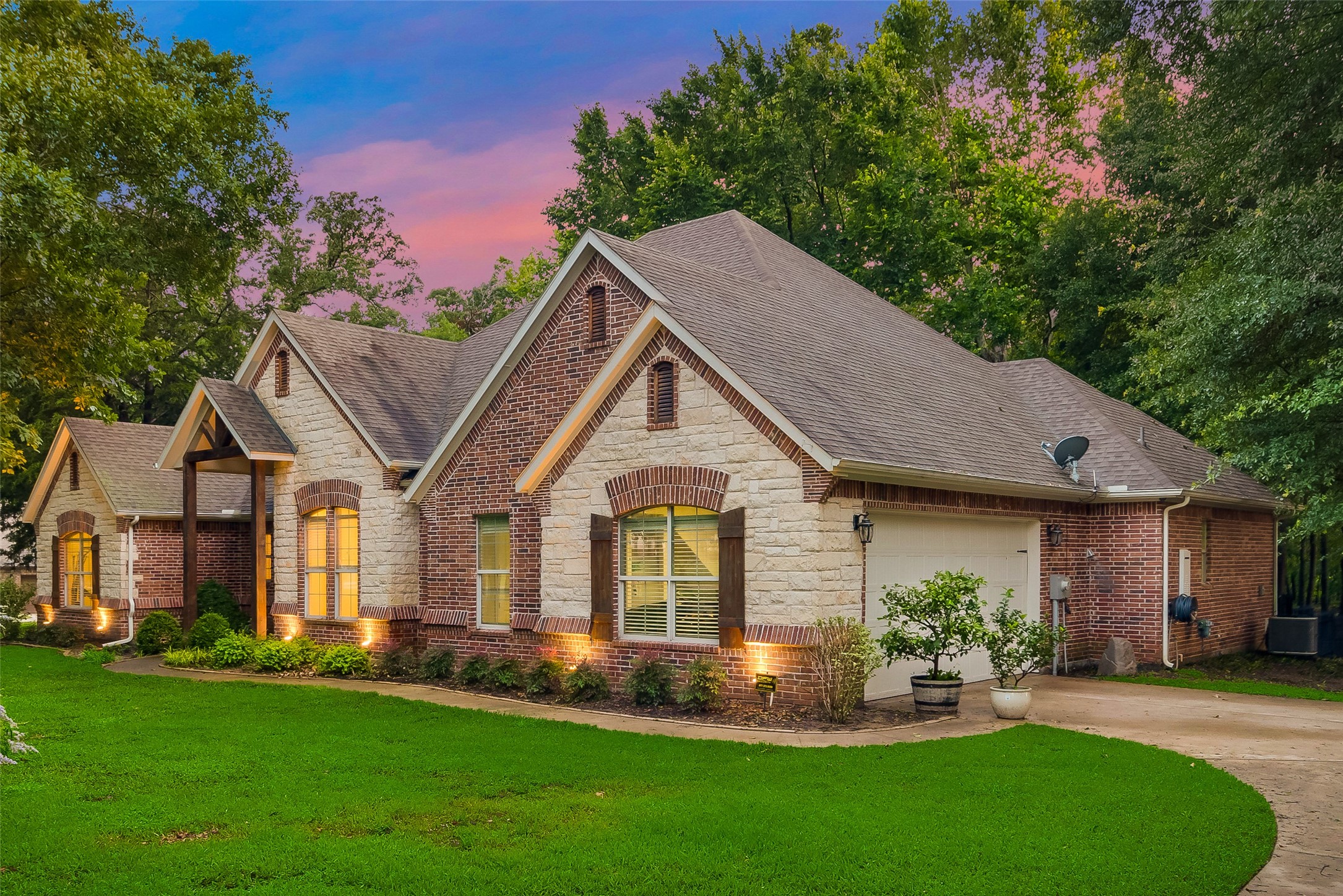 2055 Canyon Lake Road Wills Point TX 75169