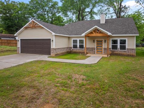 226 Moreland Pittsburg TX 75686