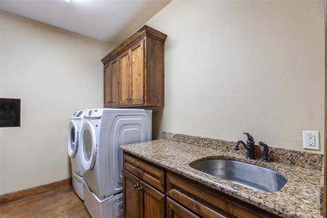 14600 N I-20 Roscoe TX 79545