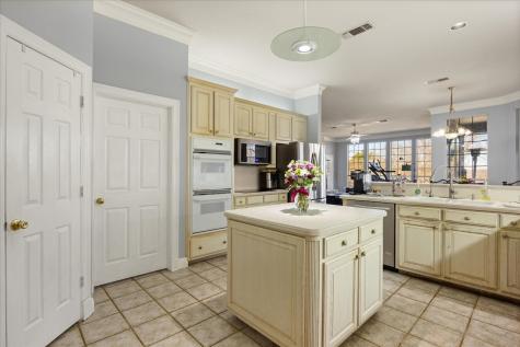1636 Greenview Court Aledo TX 76008