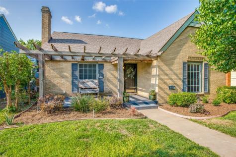 4216 Locke Avenue Fort Worth TX 76107