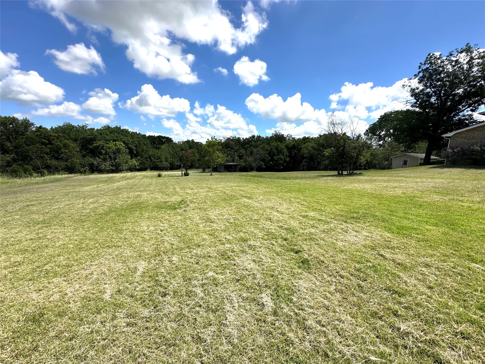 500 Apache Trail Comanche TX 76442