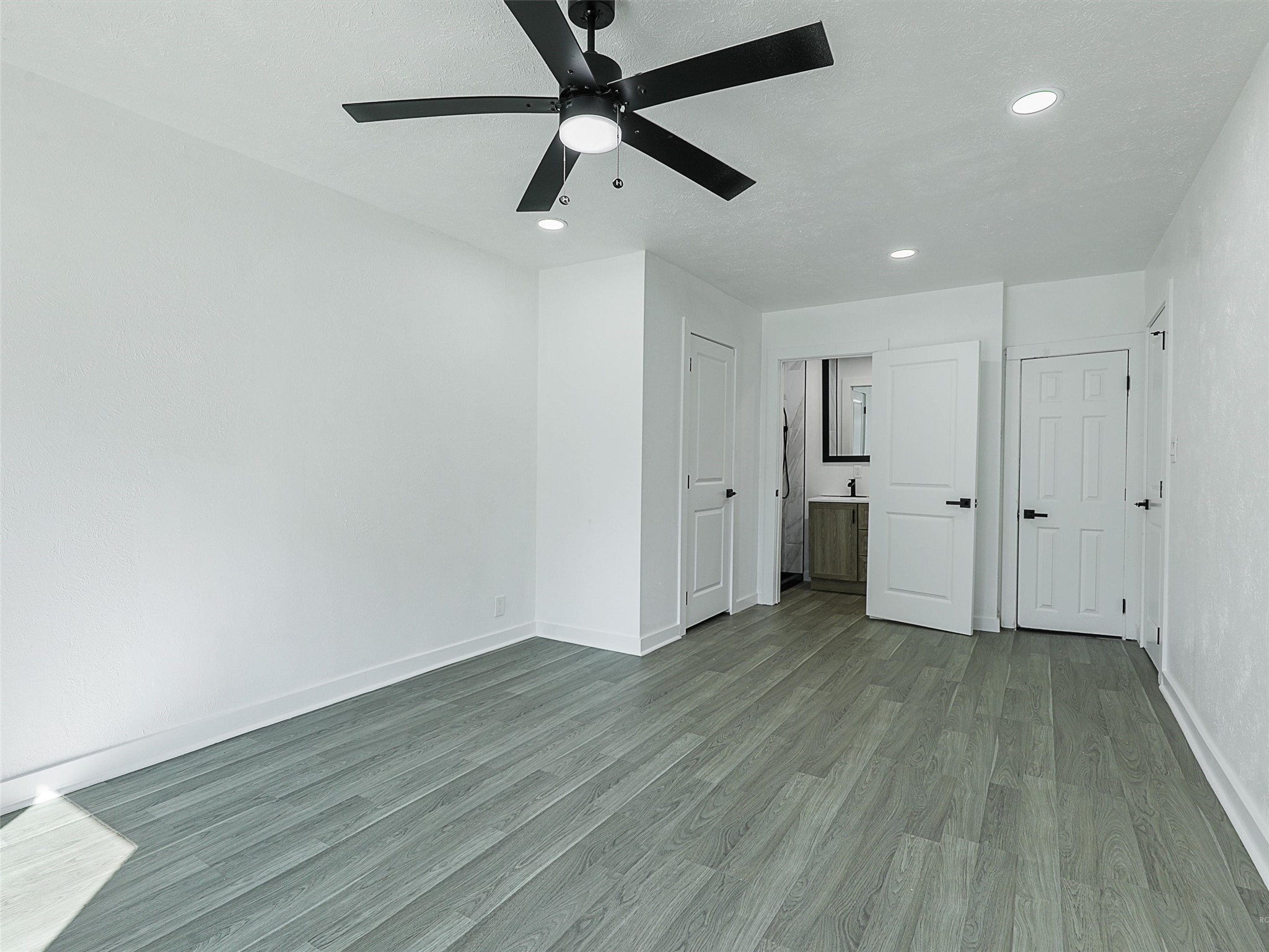 609 E Linda Drive Garland TX 75041