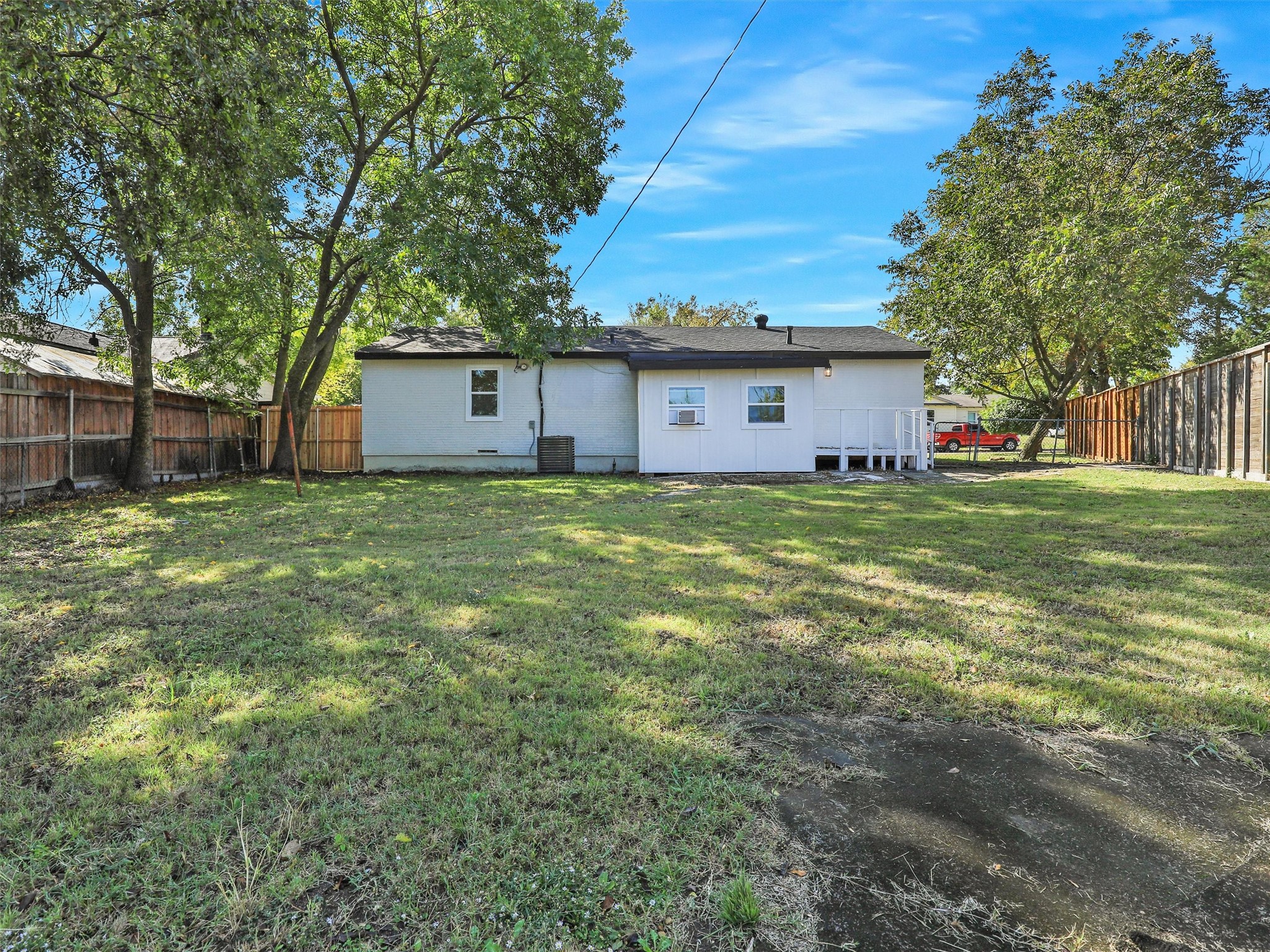 609 E Linda Drive Garland TX 75041