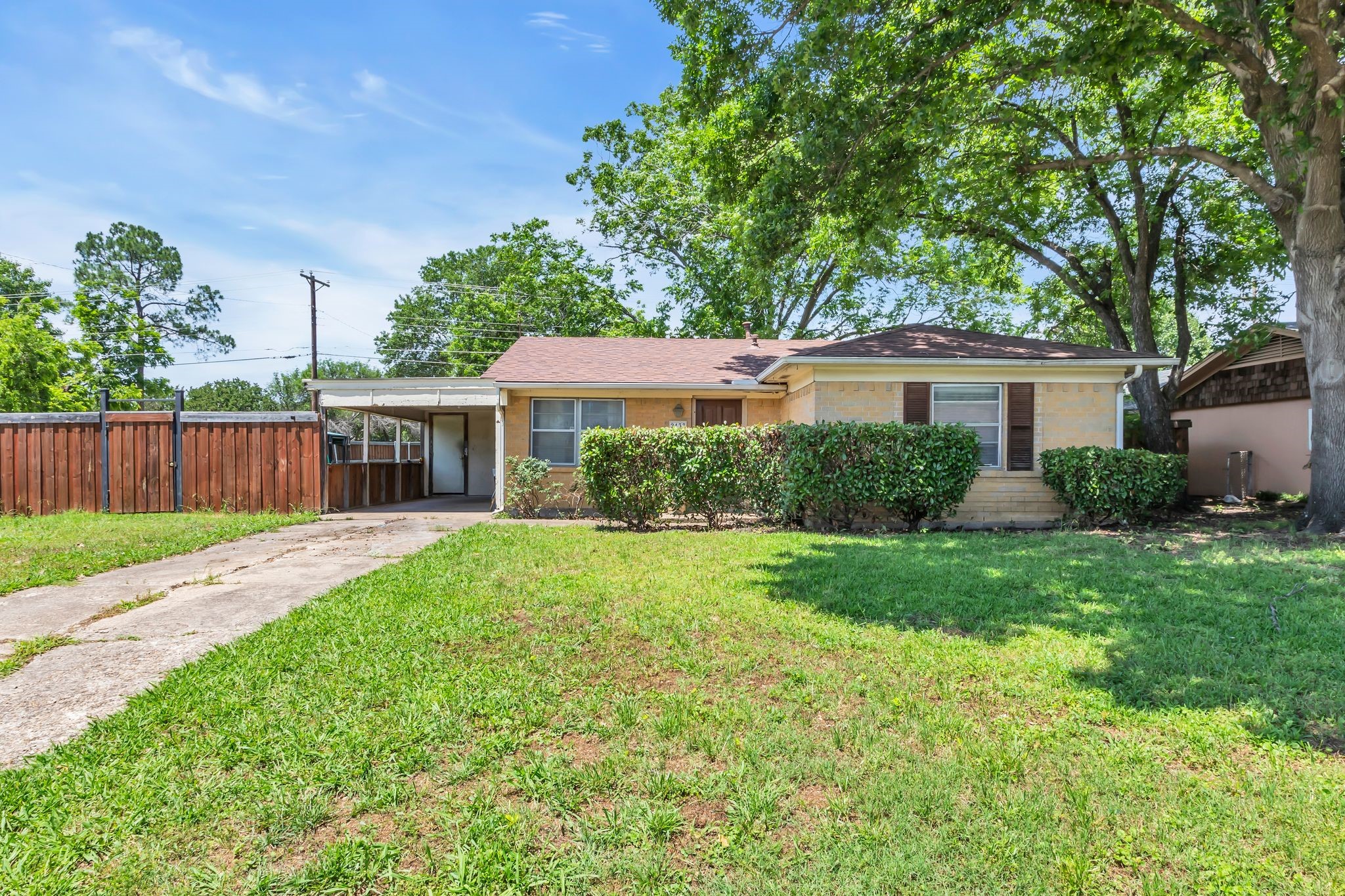 2437 Vickie Street Mesquite TX 75149