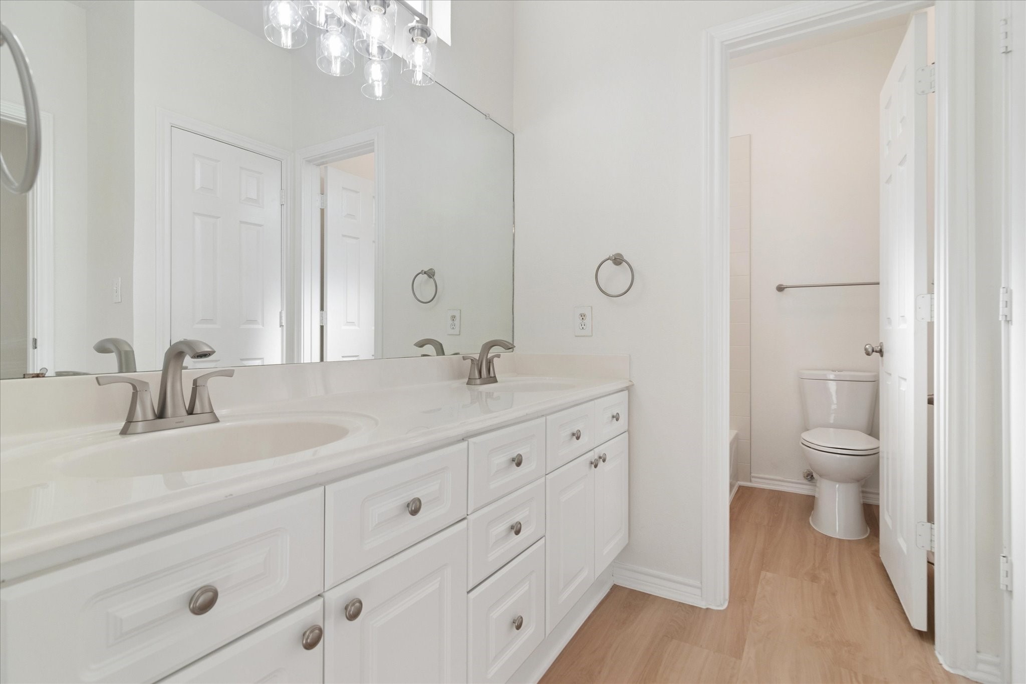18016 Windflower Way Dallas TX 75252