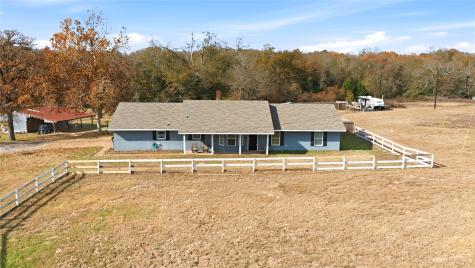 12637 State Highway 19 N Athens TX 75752