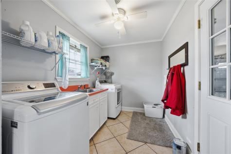 12637 State Highway 19 N Athens TX 75752