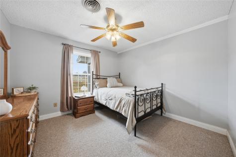 12637 State Highway 19 N Athens TX 75752