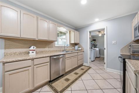 12637 State Highway 19 N Athens TX 75752