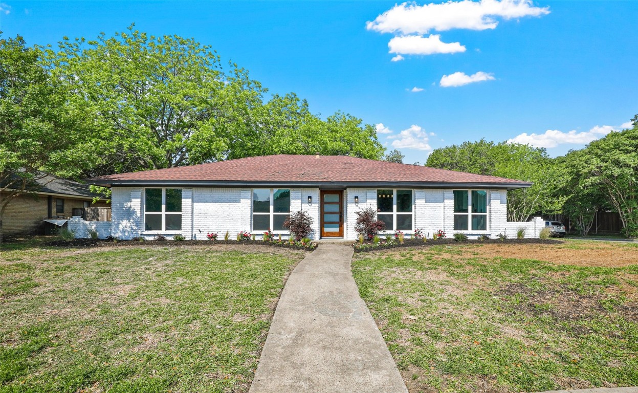 2821 Roundrock Trail Plano TX 75075