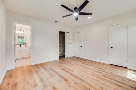 729 Town Creek Drive Dallas TX 75232