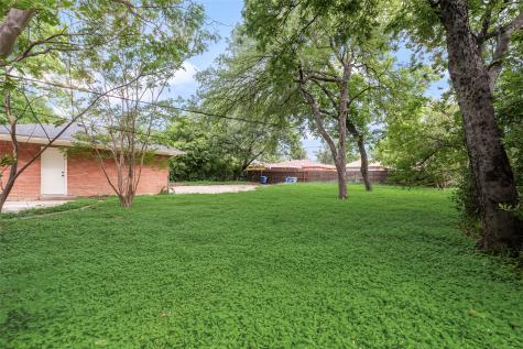 729 Town Creek Drive Dallas TX 75232
