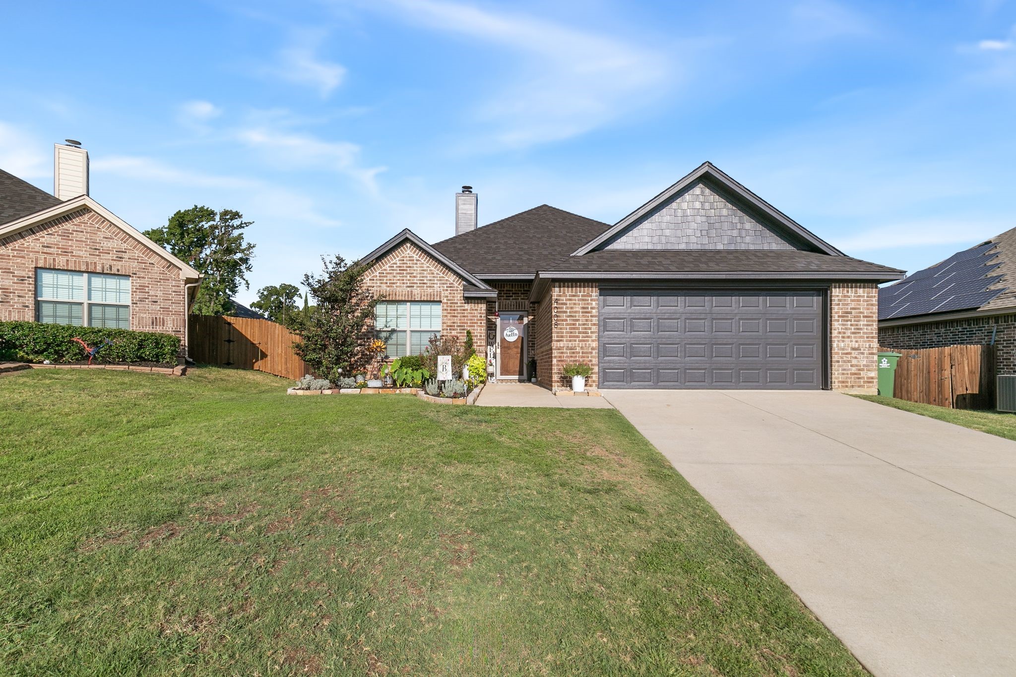 4008 Oakwood Circle Aubrey TX 76227