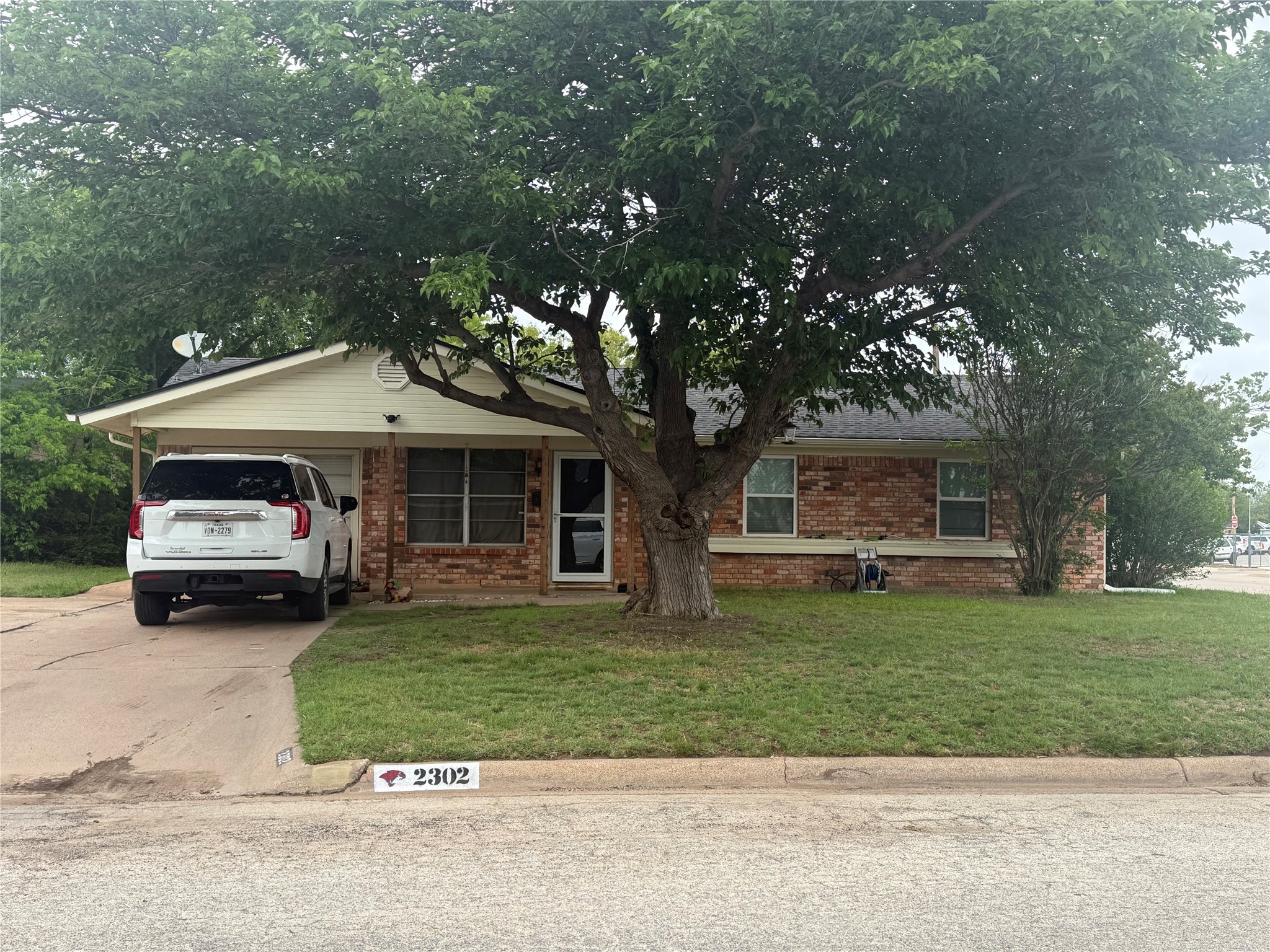 2302 S 38th Street Abilene TX 79605