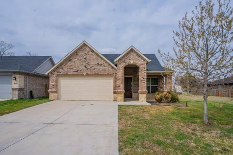135 Elm Lane Roanoke TX 76262