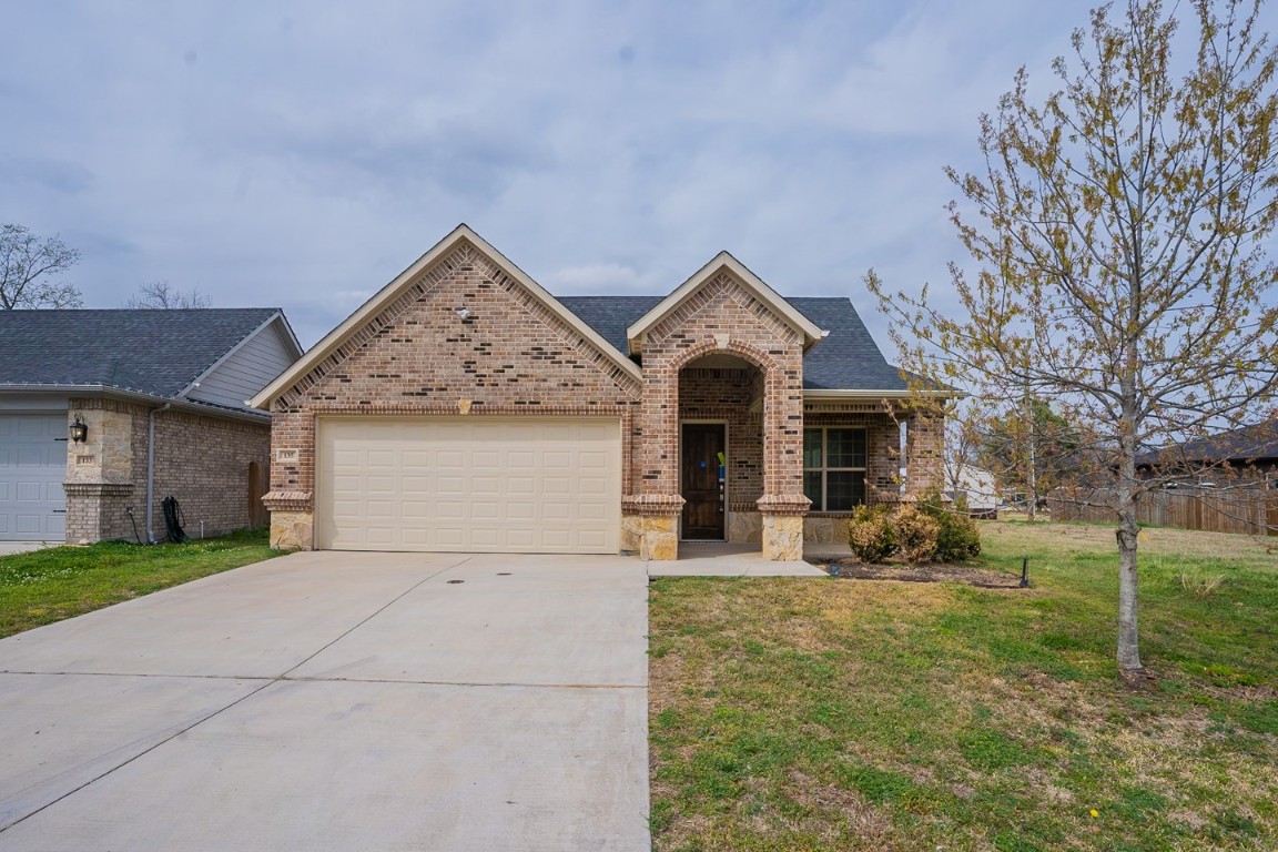 135 Elm Lane Roanoke TX 76262