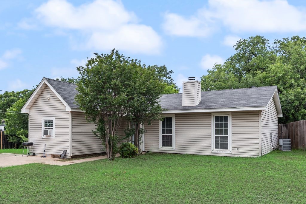 3815 Indian Wells Drive Arlington TX 76017
