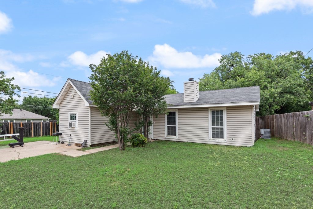 3815 Indian Wells Drive Arlington TX 76017