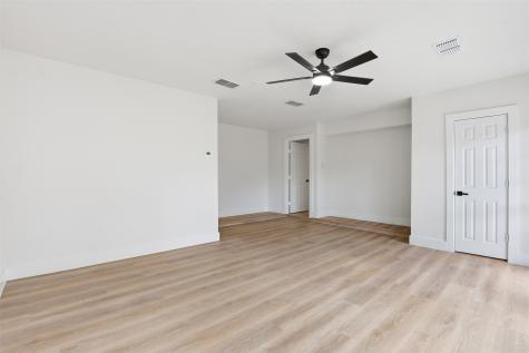 6415 High Country Trail Arlington TX 76016