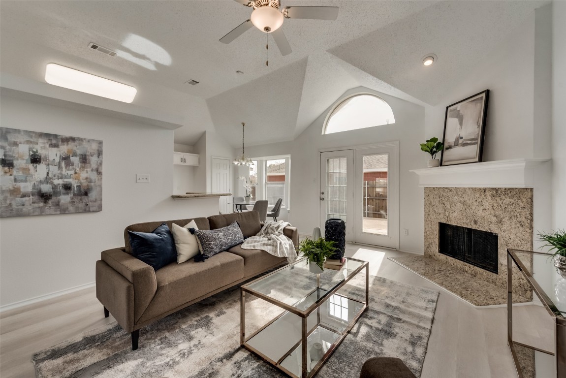 1150 Bay Side Drive Irving TX 75060