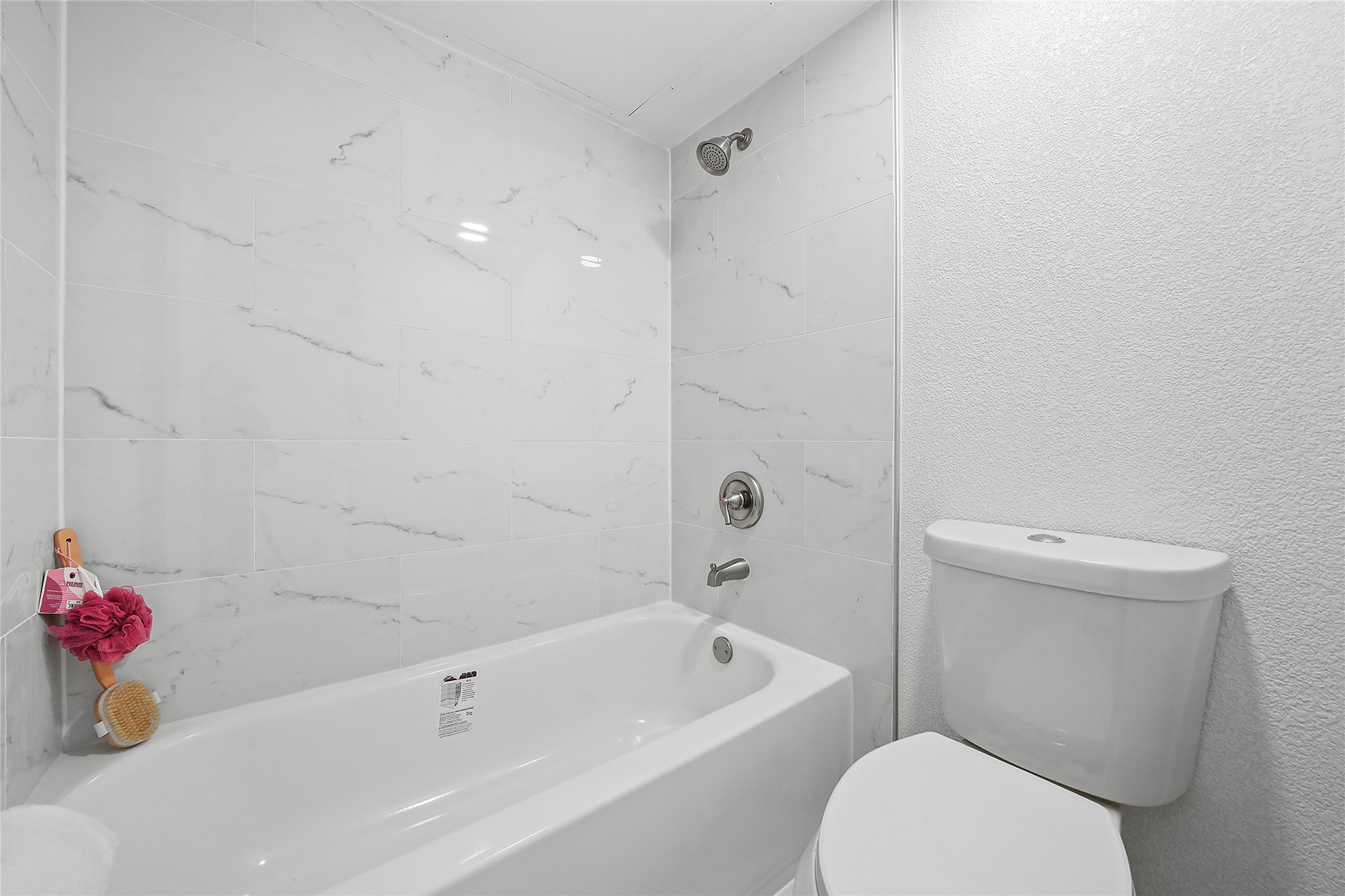 142 Kingsbridge Drive Garland TX 75040