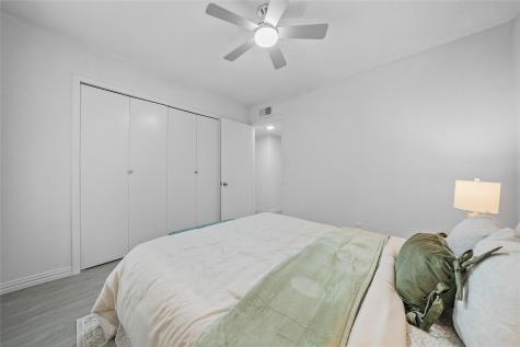 142 Kingsbridge Drive Garland TX 75040
