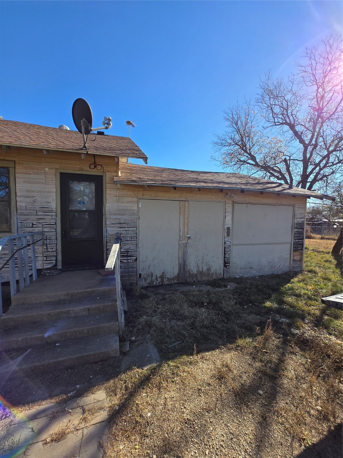 481 Avenue D Lawn TX 79530