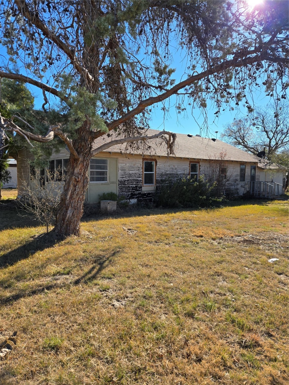 481 Avenue D Lawn TX 79530