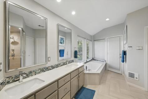 772 Lakewood Court Highland Village TX 75077
