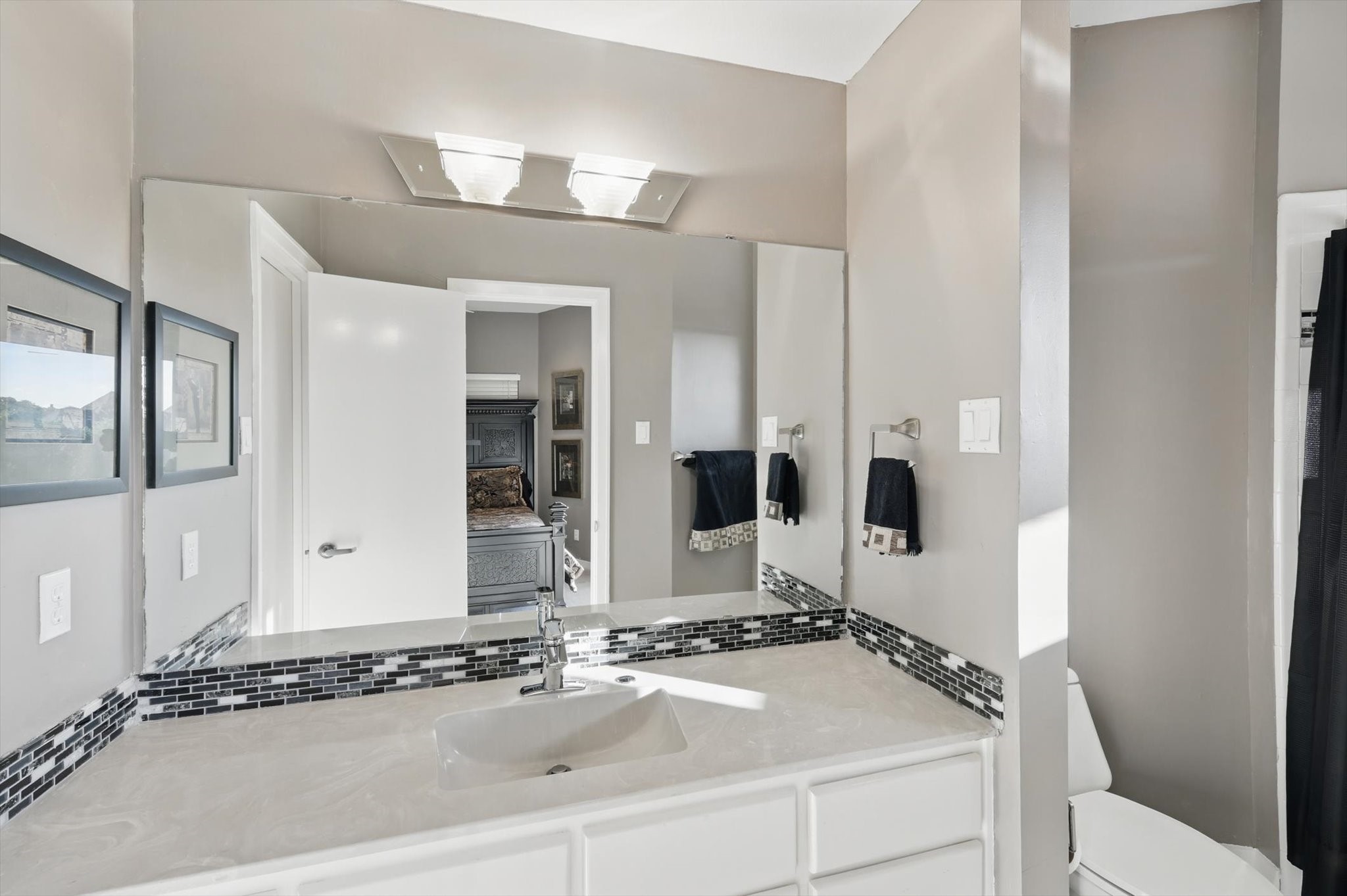 772 Lakewood Court Highland Village TX 75077