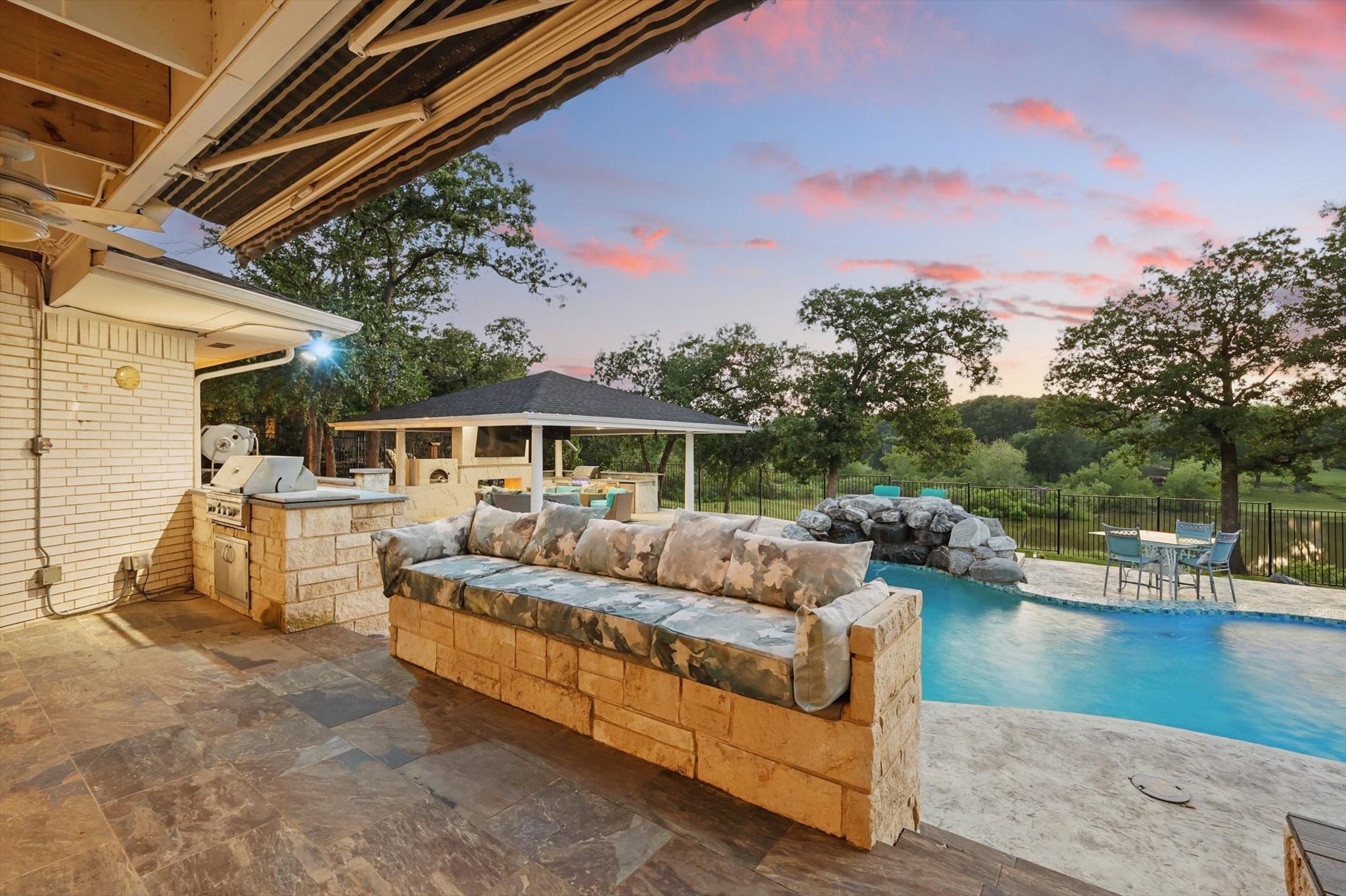 772 Lakewood Court Highland Village TX 75077